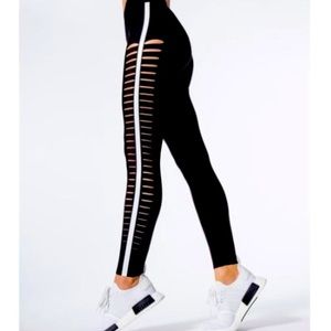 Ultracor Leggings - Black w/ white stripe